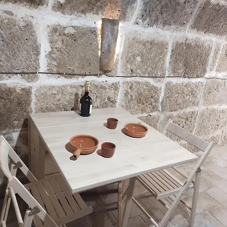 Palauet Cosy Old Town In For 1 Person Alghero
