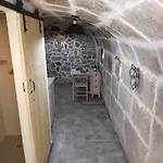 Palauet Cosy Old Town In For 1 Person