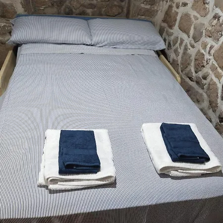 Apartment Palauet Cosy Old Town In For 1 Person Alghero