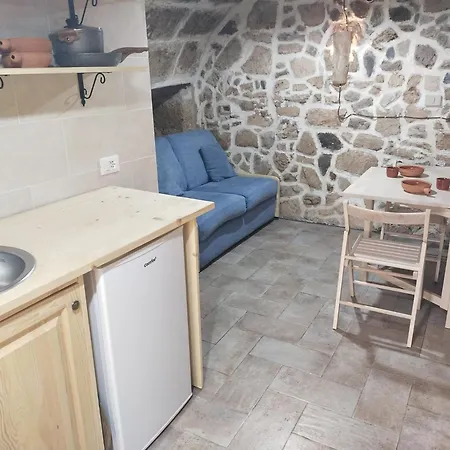 Palauet Cosy Old Town In For 1 Person *