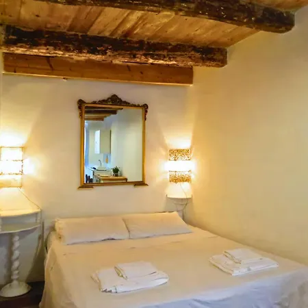Palauet Cosy Old Town In For 1 Person דירה