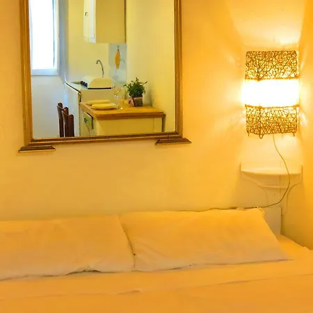 Palauet Cosy Old Town In For 1 Person Appartement